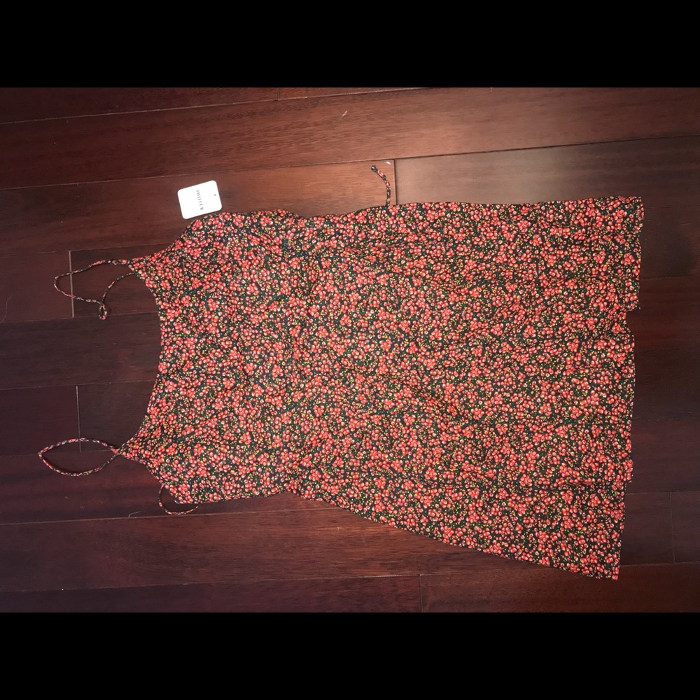 Never worn.